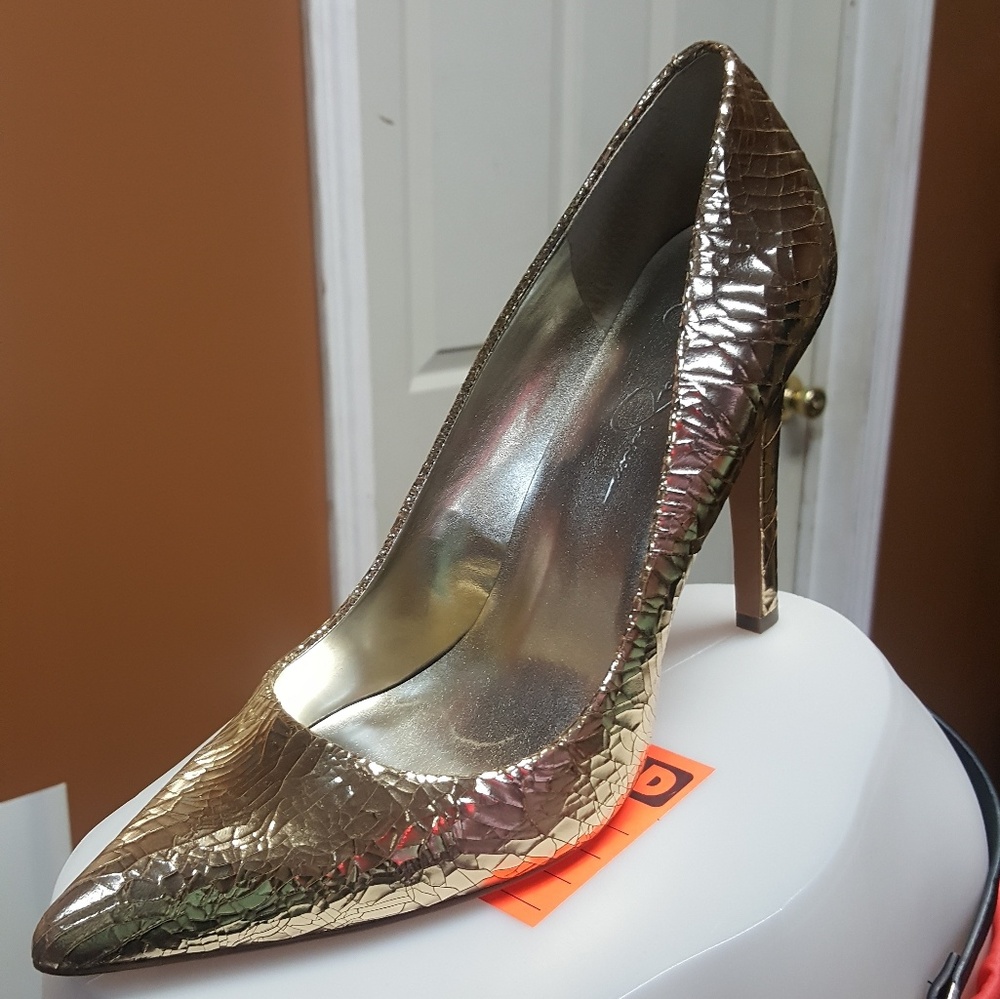 Pencil toe heels